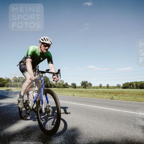 07.09.2025 - 19. Norderstedt Triathlon Michael Burmester http://msf.ph/oto/8857722 07.09.2025 15:33:55 Radfahren 914, 933, 1494, 1498, 1527, 1533 meine-sportfotos.de