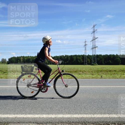07.09.2025 - 19. Norderstedt Triathlon Michael Burmester http://msf.ph/oto/8857726 07.09.2025 13:00:58 Radfahren 335, 755 meine-sportfotos.de