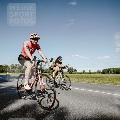 07.09.2025 - 19. Norderstedt Triathlon Michael Burmester http://msf.ph/oto/8857729 07.09.2025 15:33:57 Radfahren 914, 933, 1494, 1498, 1527, 1533 meine-sportfotos.de