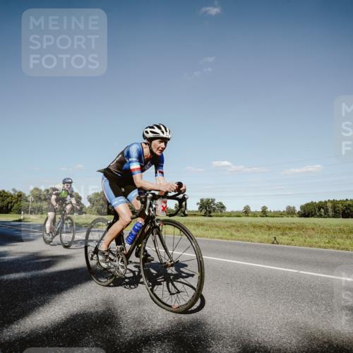 07.09.2025 - 19. Norderstedt Triathlon Michael Burmester http://msf.ph/oto/8857735 07.09.2025 15:34:02 Radfahren 464, 479, 932 meine-sportfotos.de