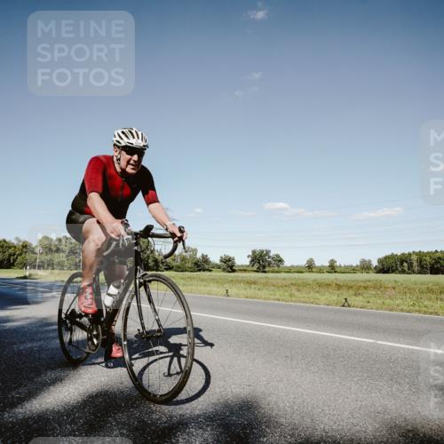 07.09.2025 - 19. Norderstedt Triathlon Michael Burmester http://msf.ph/oto/8857749 07.09.2025 15:34:11 Radfahren 1515 meine-sportfotos.de