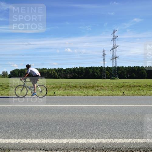 07.09.2025 - 19. Norderstedt Triathlon Michael Burmester http://msf.ph/oto/8857750 07.09.2025 13:01:25 Radfahren  meine-sportfotos.de