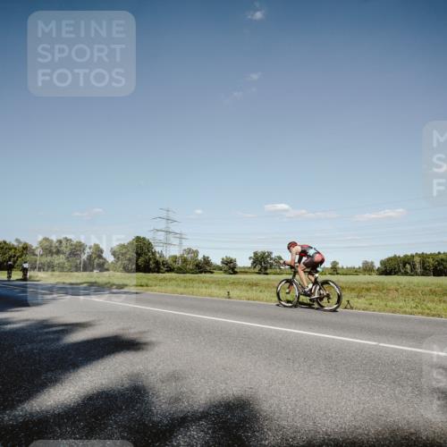 07.09.2025 - 19. Norderstedt Triathlon Michael Burmester http://msf.ph/oto/8857756 07.09.2025 15:34:15 Radfahren 1500 meine-sportfotos.de