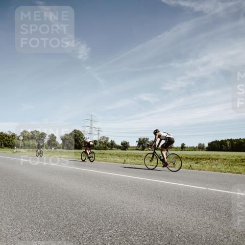 07.09.2025 - 19. Norderstedt Triathlon Michael Burmester http://msf.ph/oto/8857765 07.09.2025 12:27:18 Radfahren  meine-sportfotos.de