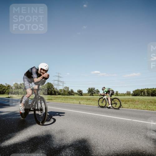 07.09.2025 - 19. Norderstedt Triathlon Michael Burmester http://msf.ph/oto/8857767 07.09.2025 15:34:29 Radfahren 1433 meine-sportfotos.de