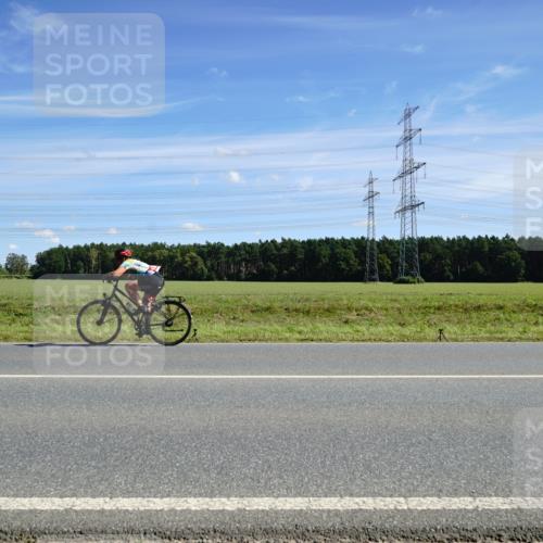 07.09.2025 - 19. Norderstedt Triathlon Michael Burmester http://msf.ph/oto/8857778 07.09.2025 13:01:53 Radfahren  meine-sportfotos.de