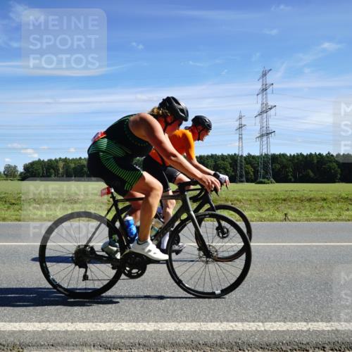 07.09.2025 - 19. Norderstedt Triathlon Michael Burmester http://msf.ph/oto/8857793 07.09.2025 13:02:01 Radfahren 323, 744 meine-sportfotos.de