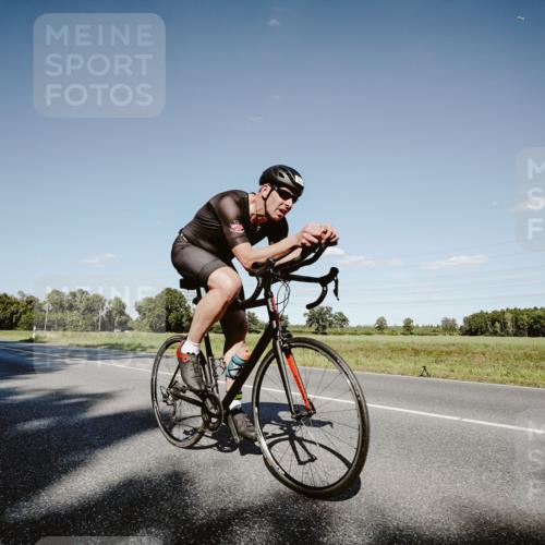 07.09.2025 - 19. Norderstedt Triathlon Michael Burmester http://msf.ph/oto/8857798 07.09.2025 15:34:46 Radfahren 950, 1539 meine-sportfotos.de