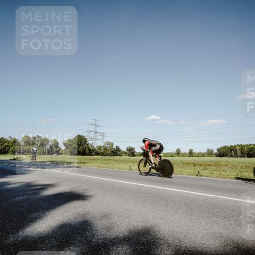 07.09.2025 - 19. Norderstedt Triathlon Michael Burmester http://msf.ph/oto/8857808 07.09.2025 15:34:57 Radfahren 421, 1429, 1513 meine-sportfotos.de