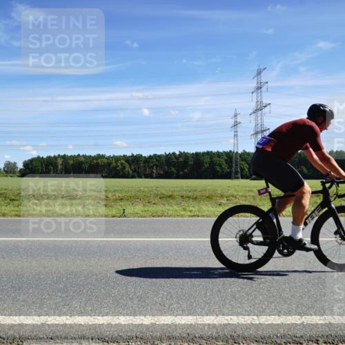 07.09.2025 - 19. Norderstedt Triathlon Michael Burmester http://msf.ph/oto/8857812 07.09.2025 13:02:05 Radfahren 347 meine-sportfotos.de