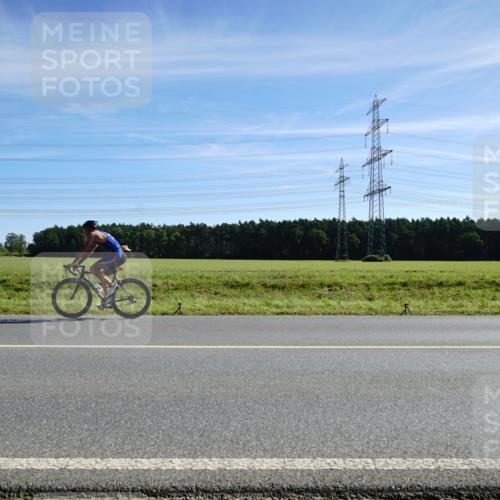 07.09.2025 - 19. Norderstedt Triathlon Michael Burmester http://msf.ph/oto/8857820 07.09.2025 11:24:10 Radfahren 1166, 1194 meine-sportfotos.de