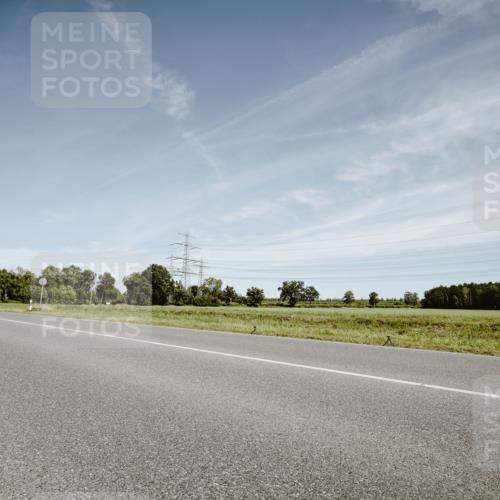 07.09.2025 - 19. Norderstedt Triathlon Michael Burmester http://msf.ph/oto/8857822 07.09.2025 12:27:49 Radfahren 258, 1263 meine-sportfotos.de