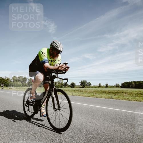 07.09.2025 - 19. Norderstedt Triathlon Michael Burmester http://msf.ph/oto/8857850 07.09.2025 12:28:01 Radfahren 732, 1237, 1376 meine-sportfotos.de