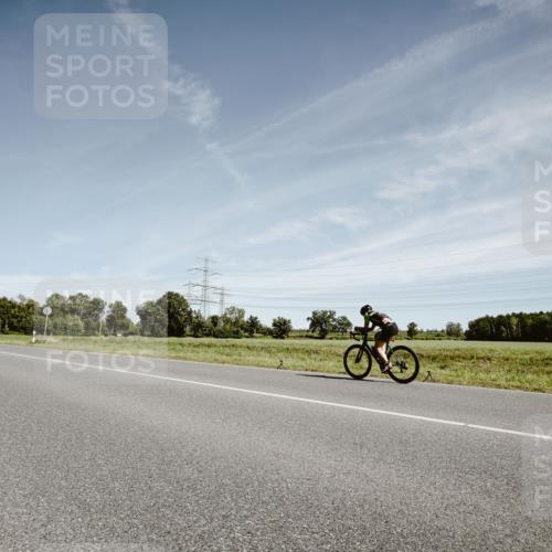 07.09.2025 - 19. Norderstedt Triathlon Michael Burmester http://msf.ph/oto/8857860 07.09.2025 12:28:04 Radfahren 732, 1237, 1376 meine-sportfotos.de