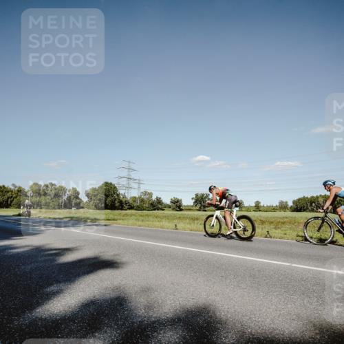 07.09.2025 - 19. Norderstedt Triathlon Michael Burmester http://msf.ph/oto/8857869 07.09.2025 15:35:24 Radfahren 386, 1419 meine-sportfotos.de