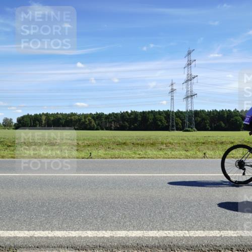 07.09.2025 - 19. Norderstedt Triathlon Michael Burmester http://msf.ph/oto/8857875 07.09.2025 13:03:12 Radfahren 311, 314 meine-sportfotos.de