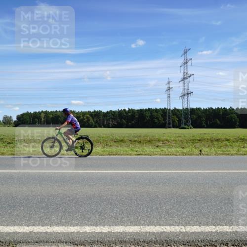 07.09.2025 - 19. Norderstedt Triathlon Michael Burmester http://msf.ph/oto/8857908 07.09.2025 13:03:38 Radfahren  meine-sportfotos.de