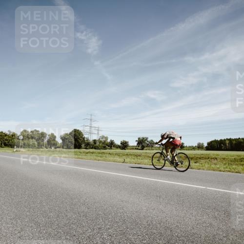 07.09.2025 - 19. Norderstedt Triathlon Michael Burmester http://msf.ph/oto/8857916 07.09.2025 12:28:30 Radfahren 210, 212, 780, 858, 1329 meine-sportfotos.de
