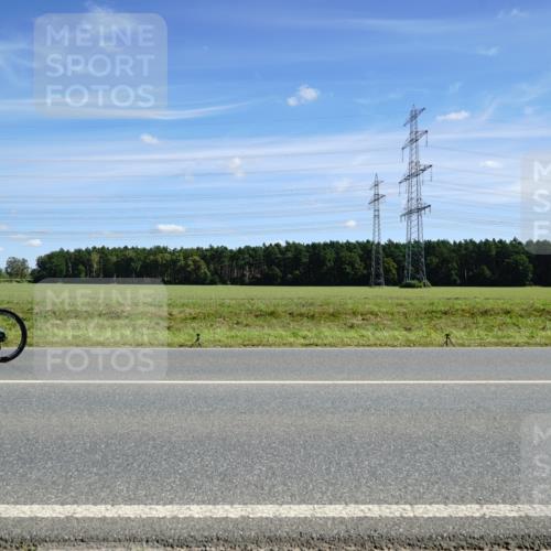 07.09.2025 - 19. Norderstedt Triathlon Michael Burmester http://msf.ph/oto/8857917 07.09.2025 13:03:45 Radfahren 357 meine-sportfotos.de