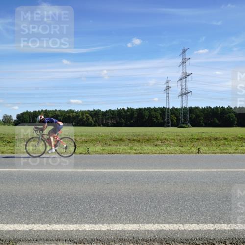 07.09.2025 - 19. Norderstedt Triathlon Michael Burmester http://msf.ph/oto/8857922 07.09.2025 13:03:46 Radfahren 357 meine-sportfotos.de