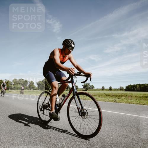 07.09.2025 - 19. Norderstedt Triathlon Michael Burmester http://msf.ph/oto/8857937 07.09.2025 12:28:34 Radfahren 210, 262, 696, 780, 858, 1213, 1214, 1329 meine-sportfotos.de