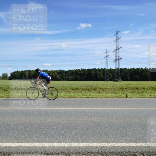 07.09.2025 - 19. Norderstedt Triathlon Michael Burmester http://msf.ph/oto/8857955 07.09.2025 13:04:04 Radfahren 1356 meine-sportfotos.de