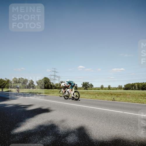 07.09.2025 - 19. Norderstedt Triathlon Michael Burmester http://msf.ph/oto/8857977 07.09.2025 15:36:15 Radfahren 381, 935 meine-sportfotos.de