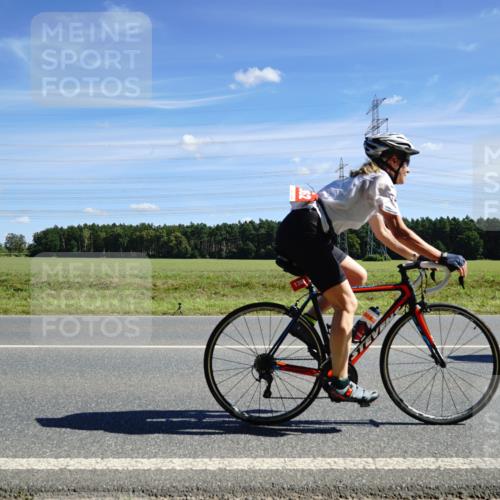 07.09.2025 - 19. Norderstedt Triathlon Michael Burmester http://msf.ph/oto/8857983 07.09.2025 13:04:29 Radfahren 329, 855, 1362 meine-sportfotos.de