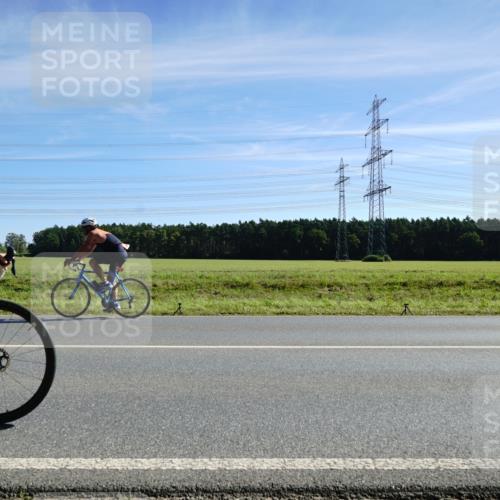 07.09.2025 - 19. Norderstedt Triathlon Michael Burmester http://msf.ph/oto/8858000 07.09.2025 11:26:13 Radfahren 203, 1187, 1383 meine-sportfotos.de