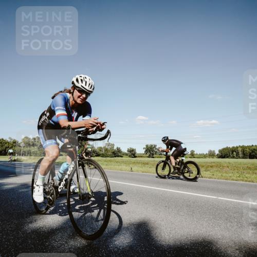 07.09.2025 - 19. Norderstedt Triathlon Michael Burmester http://msf.ph/oto/8858004 07.09.2025 15:36:24 Radfahren 372, 414, 1447, 1538 meine-sportfotos.de