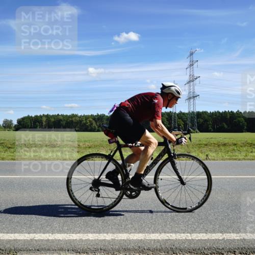 07.09.2025 - 19. Norderstedt Triathlon Michael Burmester http://msf.ph/oto/8858012 07.09.2025 13:04:43 Radfahren 338 meine-sportfotos.de