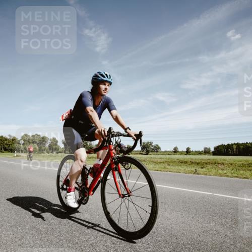 07.09.2025 - 19. Norderstedt Triathlon Michael Burmester http://msf.ph/oto/8858016 07.09.2025 12:29:05 Radfahren 851, 1345 meine-sportfotos.de