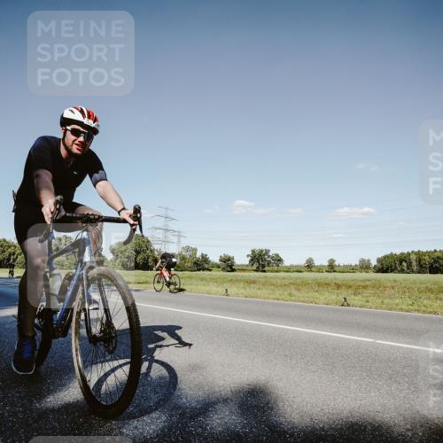 07.09.2025 - 19. Norderstedt Triathlon Michael Burmester http://msf.ph/oto/8858025 07.09.2025 15:36:30 Radfahren 1418, 1538 meine-sportfotos.de