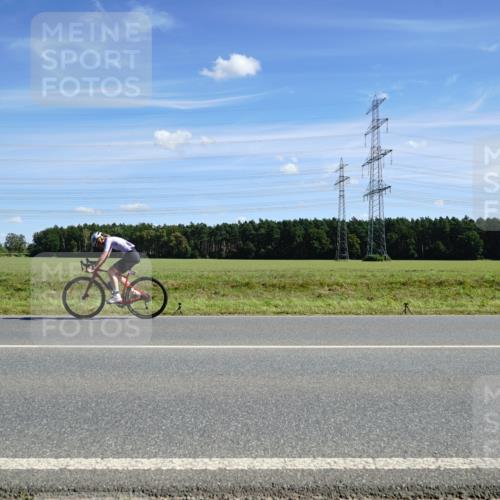 07.09.2025 - 19. Norderstedt Triathlon Michael Burmester http://msf.ph/oto/8858031 07.09.2025 13:05:09 Radfahren  meine-sportfotos.de
