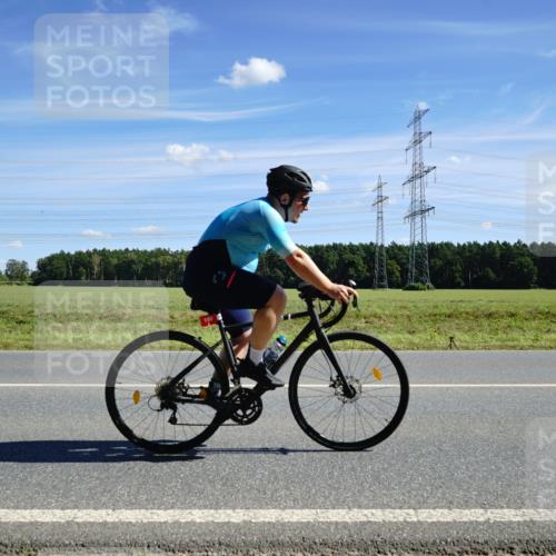 07.09.2025 - 19. Norderstedt Triathlon Michael Burmester http://msf.ph/oto/8858036 07.09.2025 13:05:16 Radfahren 160 meine-sportfotos.de
