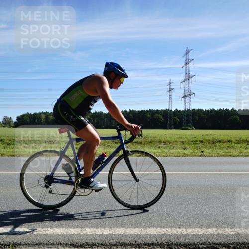 07.09.2025 - 19. Norderstedt Triathlon Michael Burmester http://msf.ph/oto/8858048 07.09.2025 11:26:35 Radfahren 806 meine-sportfotos.de