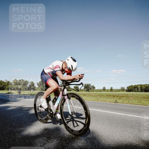 07.09.2025 - 19. Norderstedt Triathlon Michael Burmester http://msf.ph/oto/8858056 07.09.2025 15:36:43 Radfahren 1532 meine-sportfotos.de