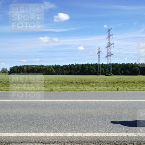 07.09.2025 - 19. Norderstedt Triathlon Michael Burmester http://msf.ph/oto/8858069 07.09.2025 13:05:41 Radfahren 310 meine-sportfotos.de