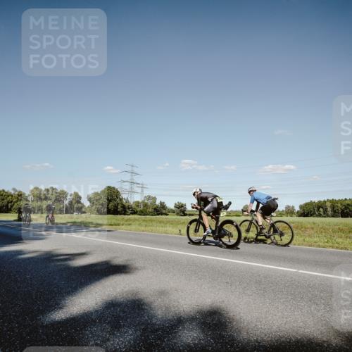 07.09.2025 - 19. Norderstedt Triathlon Michael Burmester http://msf.ph/oto/8858073 07.09.2025 15:36:51 Radfahren 458, 1453 meine-sportfotos.de