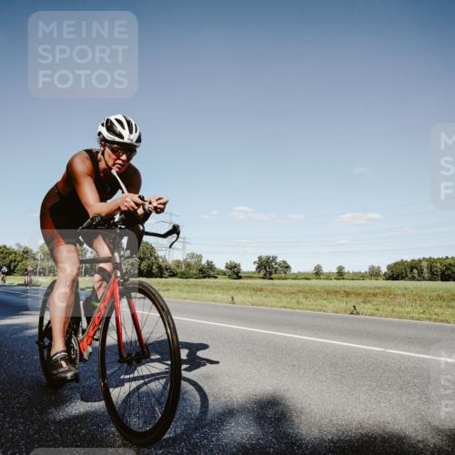 07.09.2025 - 19. Norderstedt Triathlon Michael Burmester http://msf.ph/oto/8858081 07.09.2025 15:36:54 Radfahren 458, 934, 1403 meine-sportfotos.de