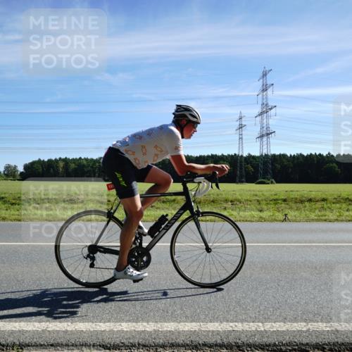 07.09.2025 - 19. Norderstedt Triathlon Michael Burmester http://msf.ph/oto/8858090 07.09.2025 11:27:04 Radfahren 229, 1160, 1171, 1253 meine-sportfotos.de