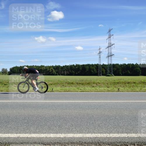 07.09.2025 - 19. Norderstedt Triathlon Michael Burmester http://msf.ph/oto/8858108 07.09.2025 13:06:08 Radfahren 805 meine-sportfotos.de