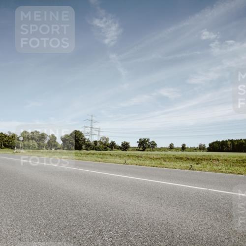 07.09.2025 - 19. Norderstedt Triathlon Michael Burmester http://msf.ph/oto/8858126 07.09.2025 12:30:13 Radfahren 816, 1328 meine-sportfotos.de
