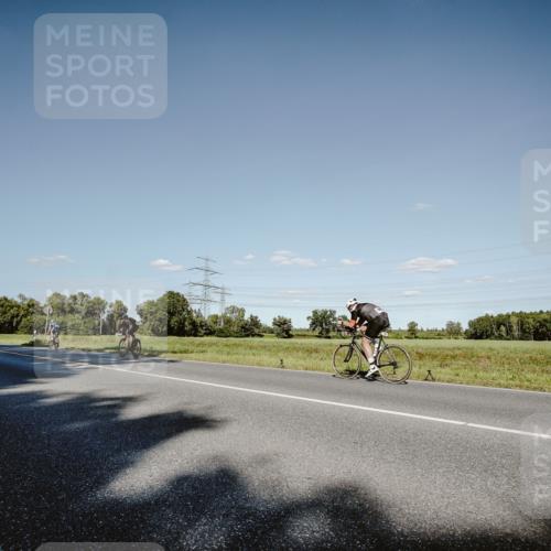 07.09.2025 - 19. Norderstedt Triathlon Michael Burmester http://msf.ph/oto/8858146 07.09.2025 15:37:19 Radfahren  meine-sportfotos.de