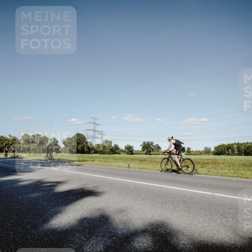 07.09.2025 - 19. Norderstedt Triathlon Michael Burmester http://msf.ph/oto/8858149 07.09.2025 15:37:20 Radfahren  meine-sportfotos.de