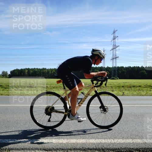 07.09.2025 - 19. Norderstedt Triathlon Michael Burmester http://msf.ph/oto/8858152 07.09.2025 11:27:19 Radfahren 760, 796, 1176, 1198 meine-sportfotos.de
