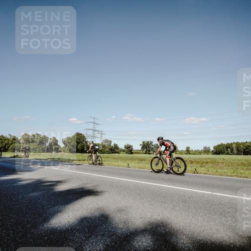 07.09.2025 - 19. Norderstedt Triathlon Michael Burmester http://msf.ph/oto/8858153 07.09.2025 15:37:20 Radfahren  meine-sportfotos.de