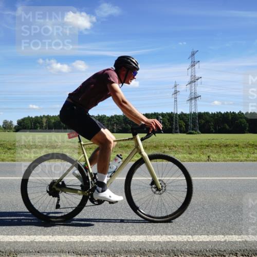 07.09.2025 - 19. Norderstedt Triathlon Michael Burmester http://msf.ph/oto/8858154 07.09.2025 13:06:55 Radfahren 264 meine-sportfotos.de