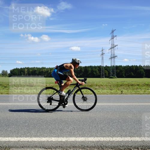 07.09.2025 - 19. Norderstedt Triathlon Michael Burmester http://msf.ph/oto/8858164 07.09.2025 13:07:04 Radfahren 270, 1292, 1477 meine-sportfotos.de