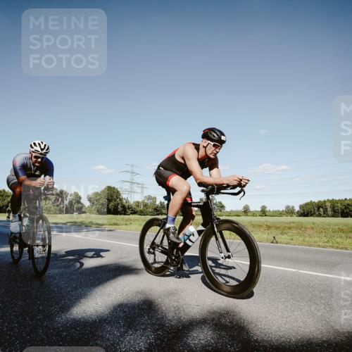 07.09.2025 - 19. Norderstedt Triathlon Michael Burmester http://msf.ph/oto/8858178 07.09.2025 15:37:34 Radfahren 1405, 1415, 1476 meine-sportfotos.de